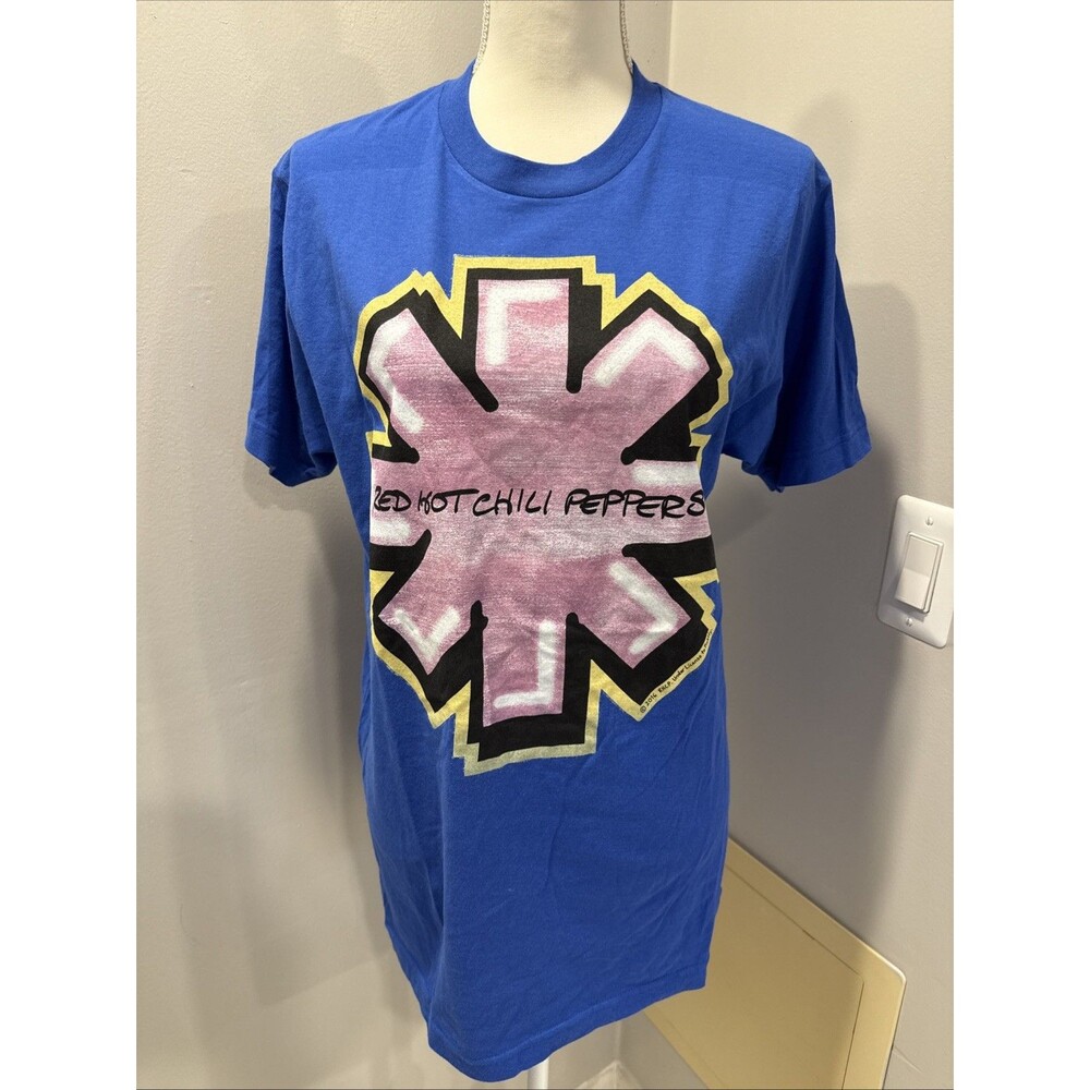 Red Hot Chili Peppers T Shirt logo front Size Medium RHCP Blue Double Sided